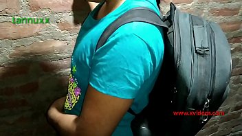 Gadis India Hot Dihajar Perlahan Oleh Guru Muda Yang Ganas