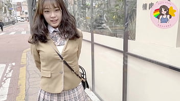 Macy Chan Hong Kong: Praktisi Erotis Berbahasa Kanton Dalam Seragam Sekolah Korea, Menggairahkan Di Musim Dingin