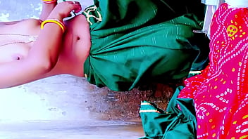 Desi Bhabhi Dehati Patli Kamar Wali Ne Apna Jawaan Jism Nanga Kar Dikhaya, Mms Viral Ho Gaya