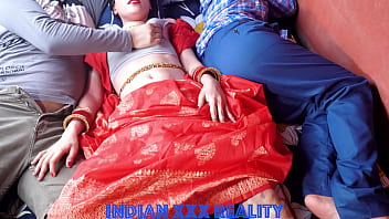 Ibu Tiri India Dan Anak Tirinya Berhubungan Intim Dengan Ayah Tirinya Dalam Adegan Panas Hindi Xxx