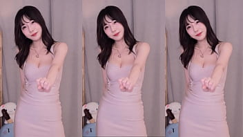 Djrr Raider Menggoyang Tubuh Seksi Dengan Gerakan Erotis Ala Korea, Sooflower Memamerkan Keindahan Yang Memabukkan