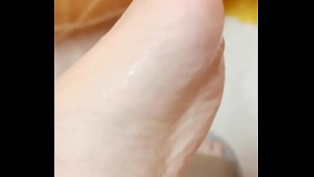 捆绑口交强制足控舔脚丝足恋足验证视频