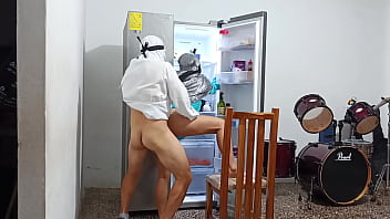 Arab Ngentot Di Depan Kulkas Sampai Orgasme Hebat – Adegan Seks Nyata