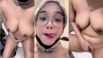 Ica Berhijab Cantik Dengan Toge Yang Menggoda Dan Viral