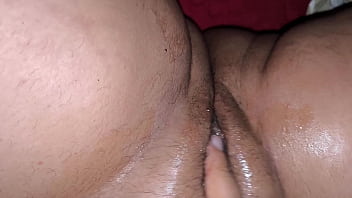 Mengocok Memek Istriku Yang Arab, Memek Arab Yang Panas Dan Menggoda