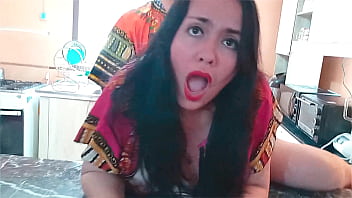 Ibu Tiri India Menggoda Anak Tirinya Di Dapur