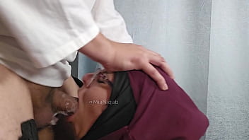 Mia Niqab Dihisap Kasar Dan Jorok Sampai Dalam Dengan Jilbab Lengkap