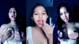 Menggoyang Goyangan Panas, Remas Payudara Sampai Mengaduh Nikmat