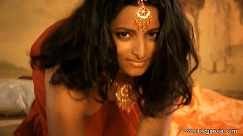 Rayuan Memabukkan Dari India Yang Erotis