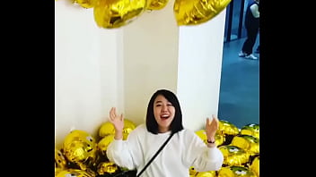 Gadis Korea Manis Yang Menggoda