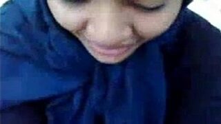 Gadis Dhaka Panas Mengulum Kontol Pacarnya Dalam Video Mms Bangladeshi