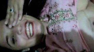 Tante Karachi Bugil Tampilin Tubuh Di Video Mesum