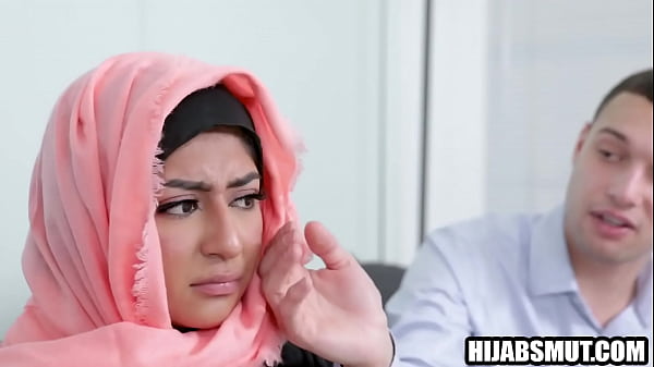 Gadis Muslim Tak Punya Pilihan Selain Melayani Lelaki Amerika