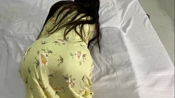 Saat Tukang Susu Menagih Bayaran, Nyonya Telanjang Dan Menyerahkan Pantatnya Untuk Ditusuk