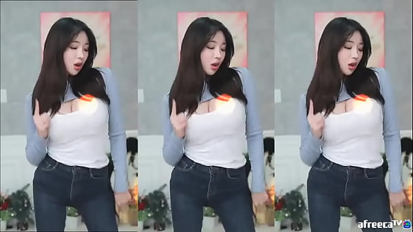 Payudara Montok Streamer Korea Jeehyeoun Bergoyang Menggoda