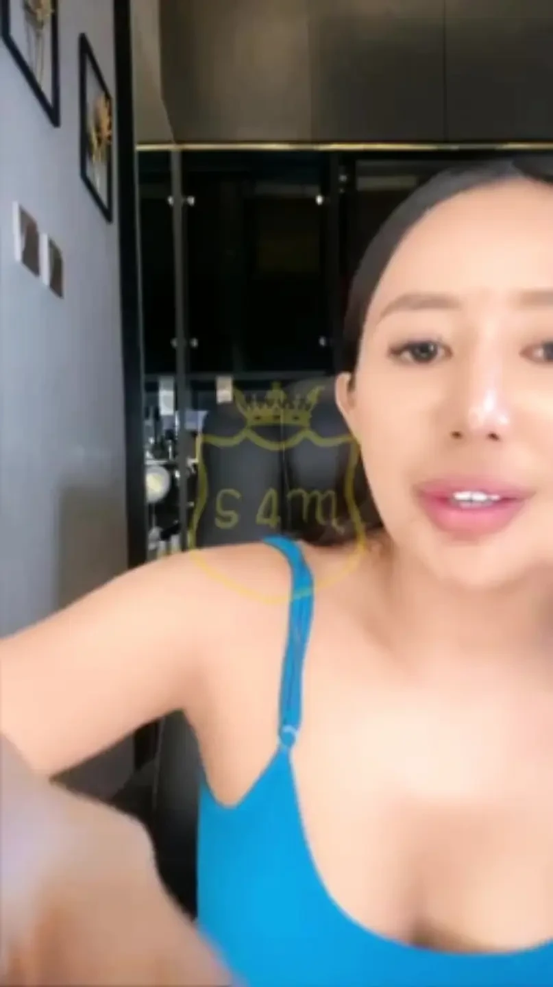 Indonesian Models Have Tight Pussy And Big Boobs, Wanna Be Fucked By Ojol