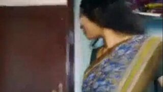 Gadis Tamil Menggoda Dewar Dengan Nafsu Liar Dalam Video Panas India