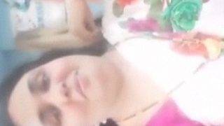 Tante India Buka-bukaan Sari Panas