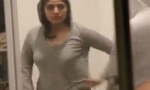 Rekaman Mesum Mata-mata Desi Bocor Ke Publik