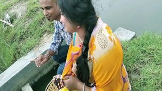Video Panas Pasangan Mesra Dengan Si Montok Seksi Dan Kekasihnya