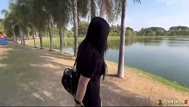 Johntronx – Cewek Thailand Montok, Toket Gede, Pantat Bongsor, Digenjot Sampe Meraung.