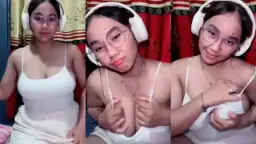 Lisa Chan Hana Goyang-goyang Di Tiktok Bikin Nafsu Naik, Bikin Gregetan Sampai Viral.