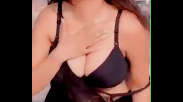Cewek India Baru, Hot Banget, Bikin Ngilu Di Dalem.