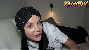 Ngentot Seru Bareng Elnaz, Adik Tiri Jilbab Turki Yang Bikin Nagih