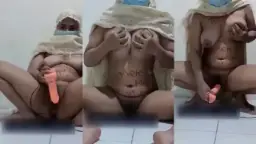 Jameela Pake Mukena, Tapi Dalemnya Siap Digoyang