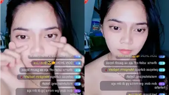 Live Cewek Toge Lepas Bra, Crot Di Depan Kamera