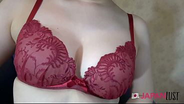 Big Pantat Jepang Ngewe Sampai Crot Di Memek