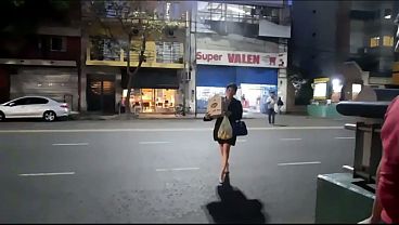Di Tengah Wabah Dan Hebohnya Rock And Roll, Pas Karantina Ketat, Nyokap Temenku Ke Supermarket Dan Dapat Dua Tipe Siapa Aja.