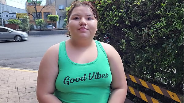 Aku Jalan Di Tempat Umum, Muka Penuh Air Mani, Satu Shot Tanpa Edit, Bikin Malu Dan Horny.