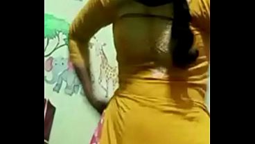 Cewek India, Bikin Makin Pengen Ngerasain Sensasi Panasnya