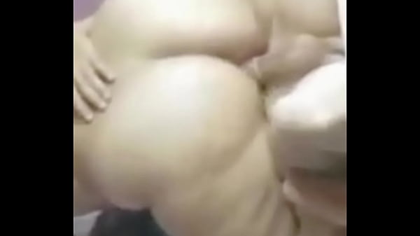 المتناكة مولعة بالزب